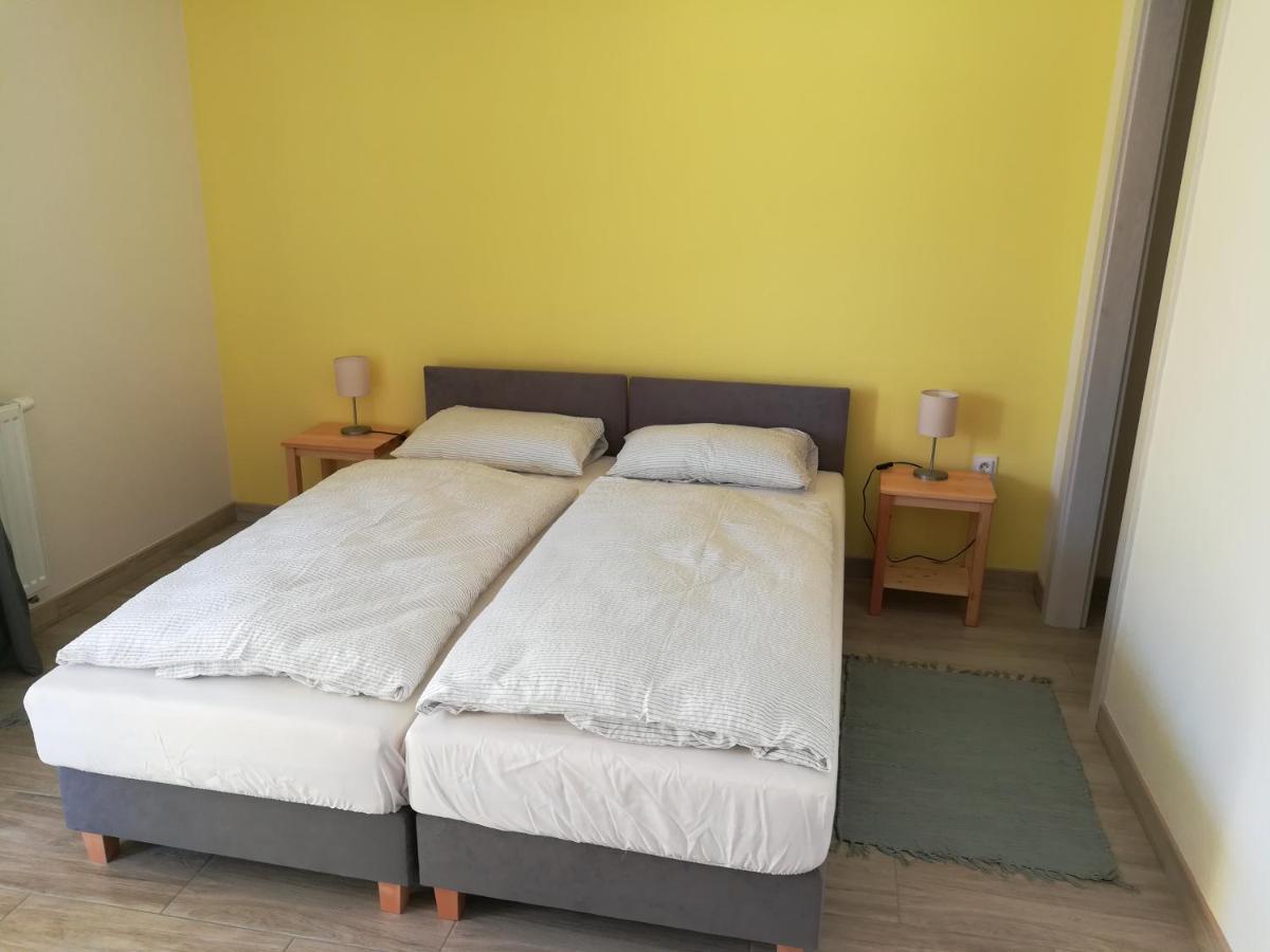 Zlatno 66 Bed and Breakfast Zlaté Moravce Εξωτερικό φωτογραφία